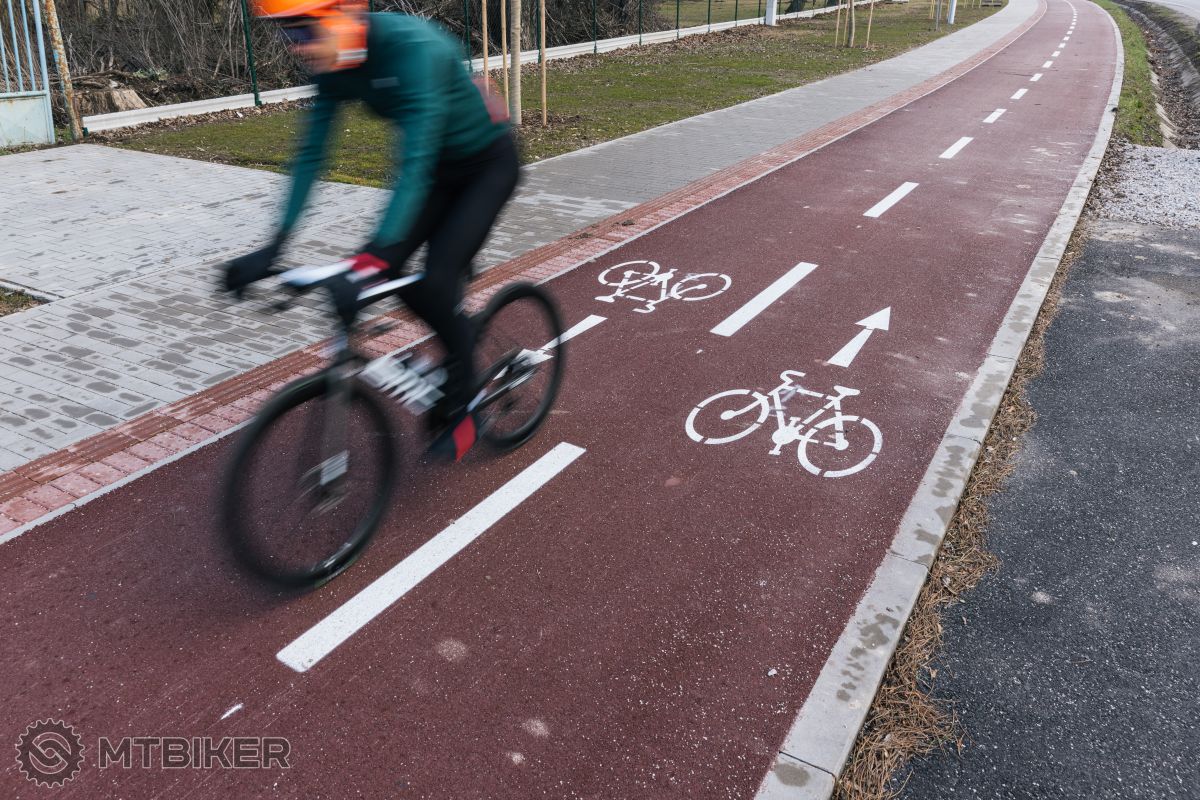 Nabudúce im radšej pred koncom utečiem, aby ma toľko neprehovárali. Cyklistický chodník