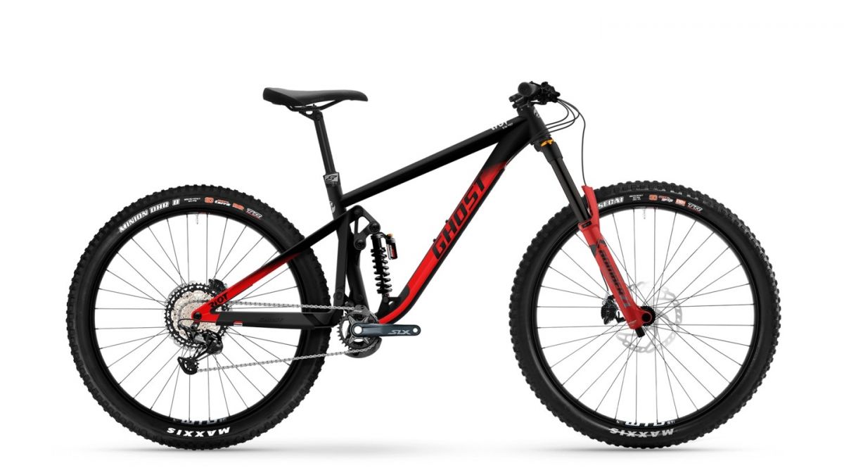 RIOT EN Pro Bicykel Ghost RIOT EN Pro