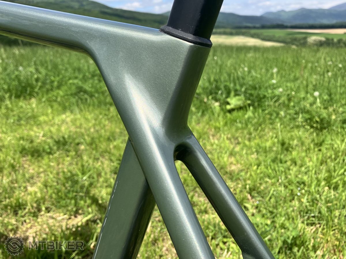 Canyon Grail CF SLX 8 AXS review