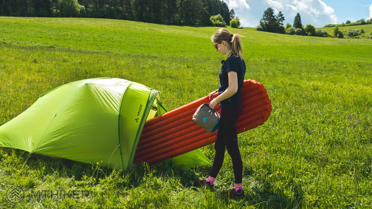 Kombinovaný tvar stanu kemp, camp, kemping, camping, kempovanie, campovanie, stan, stanovanie, výber stanu