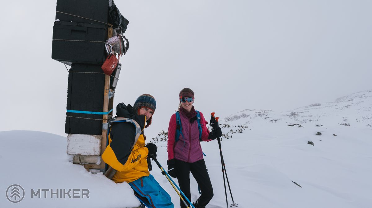 nosič, sherpa, nosiči, veľká studená dolina, zbojnícka chata