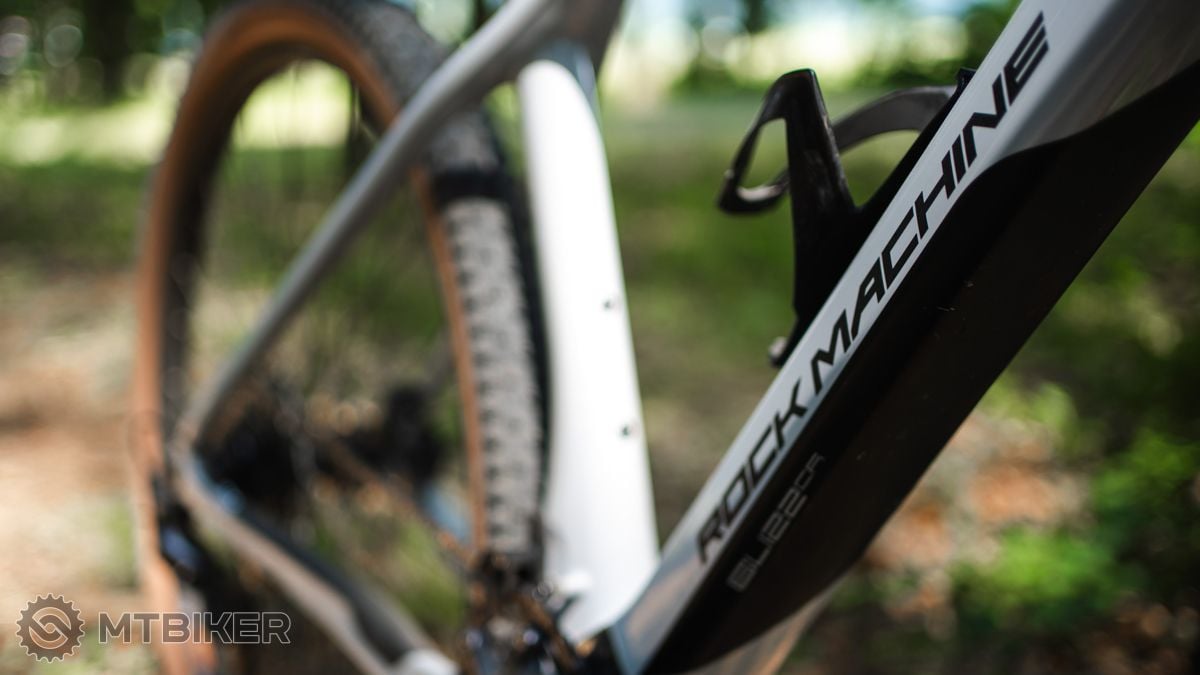 detail Rock Machine Blizz CR70