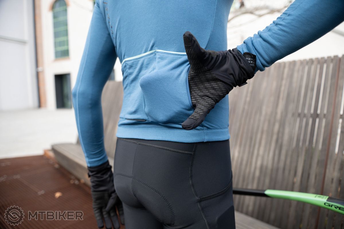 Isadore Signature Merino Tech dres