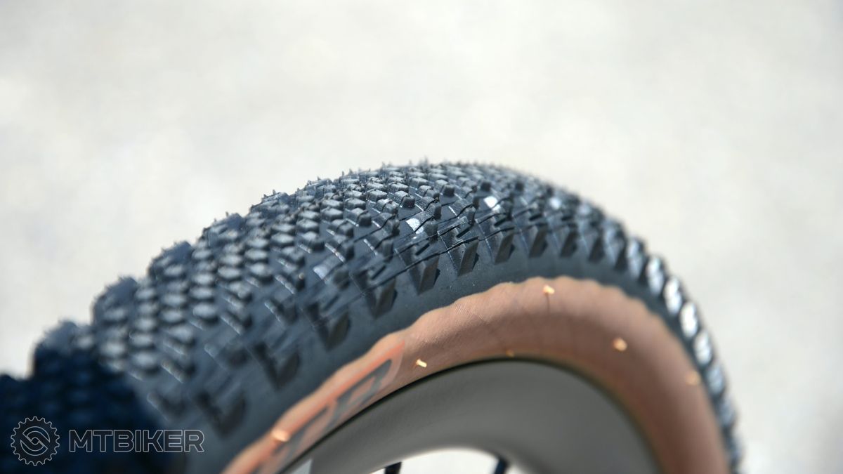 BMC URS TWO 28, unboxing, bicykel BMC
