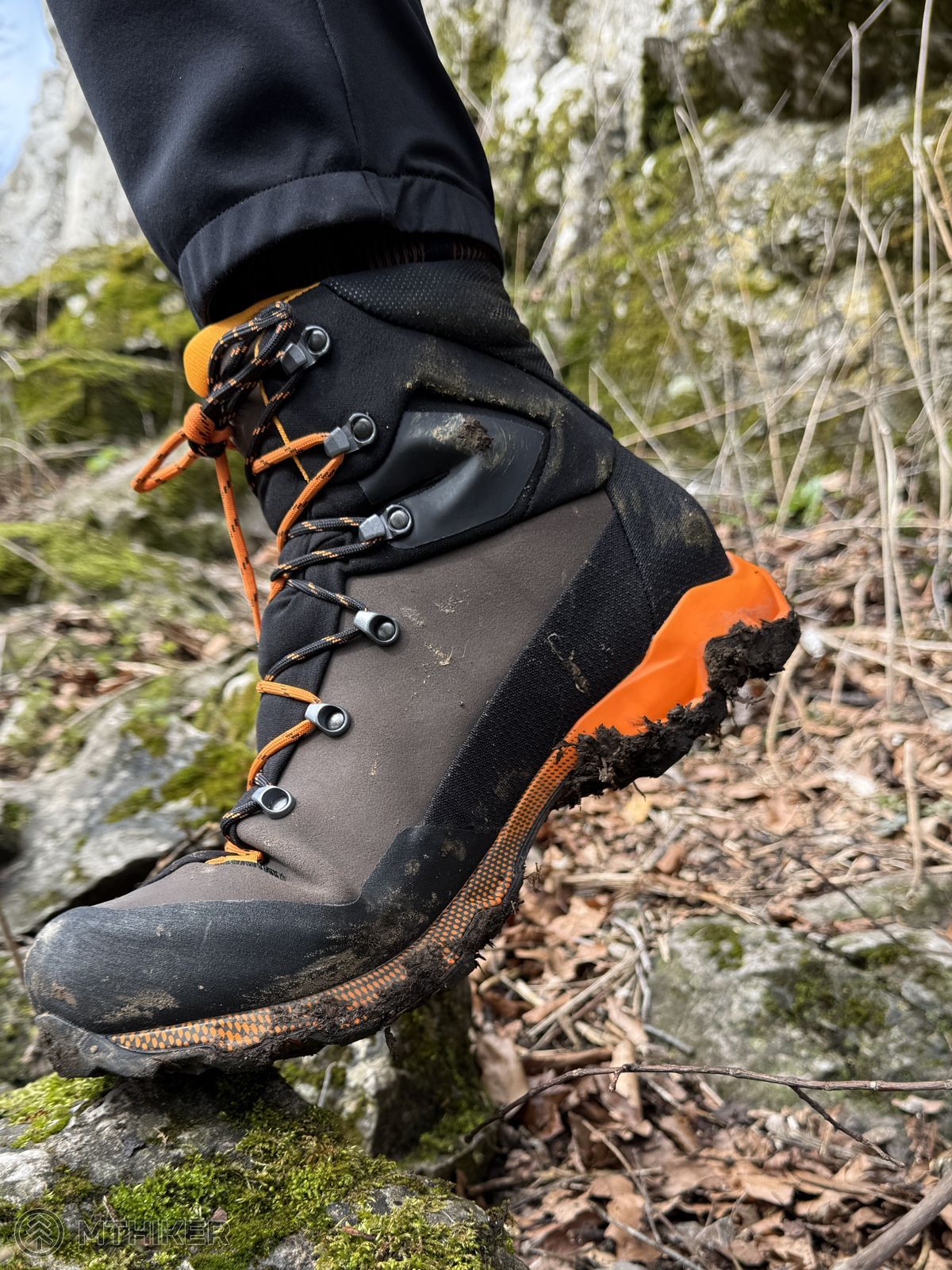 La Sportiva Aequilibrium Trek GTX