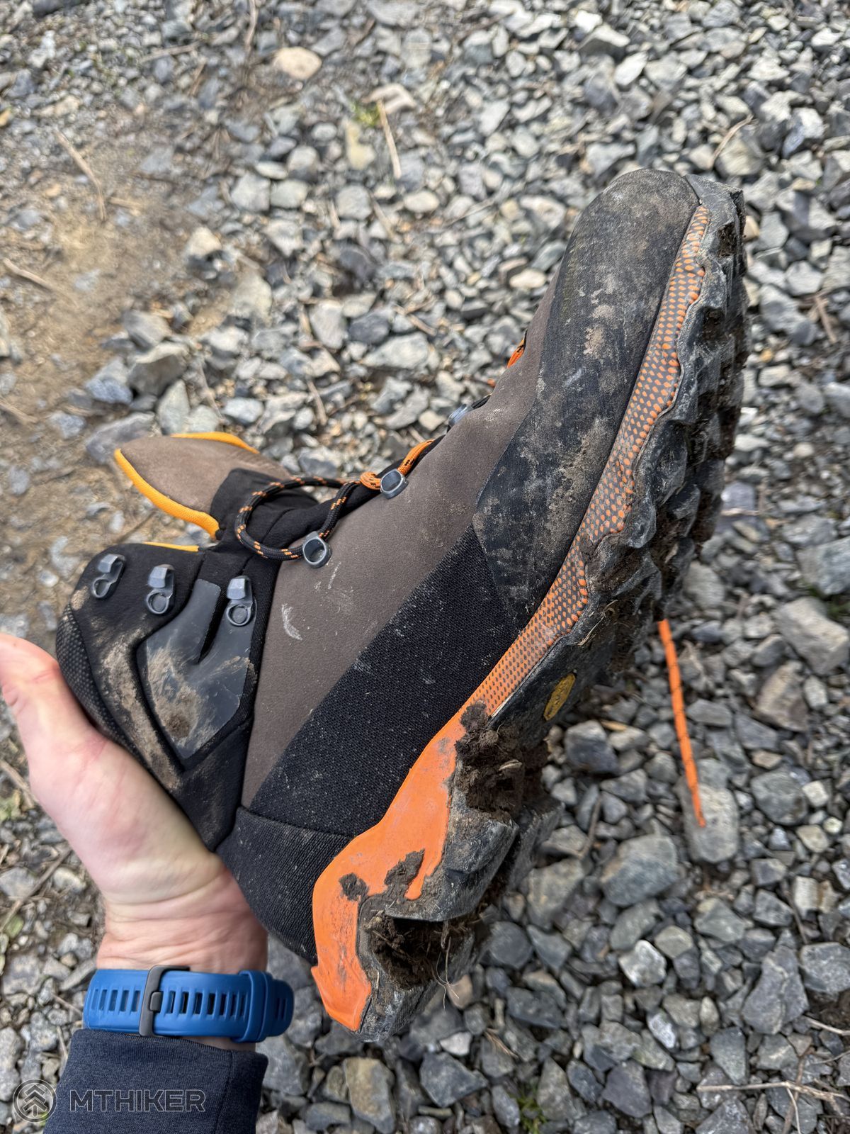 La Sportiva Aequilibrium Trek GTX