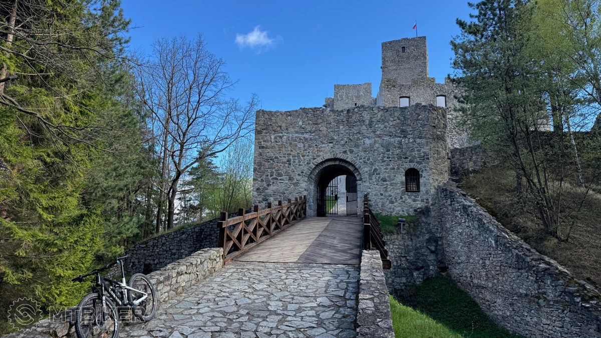 Hrad Strečno