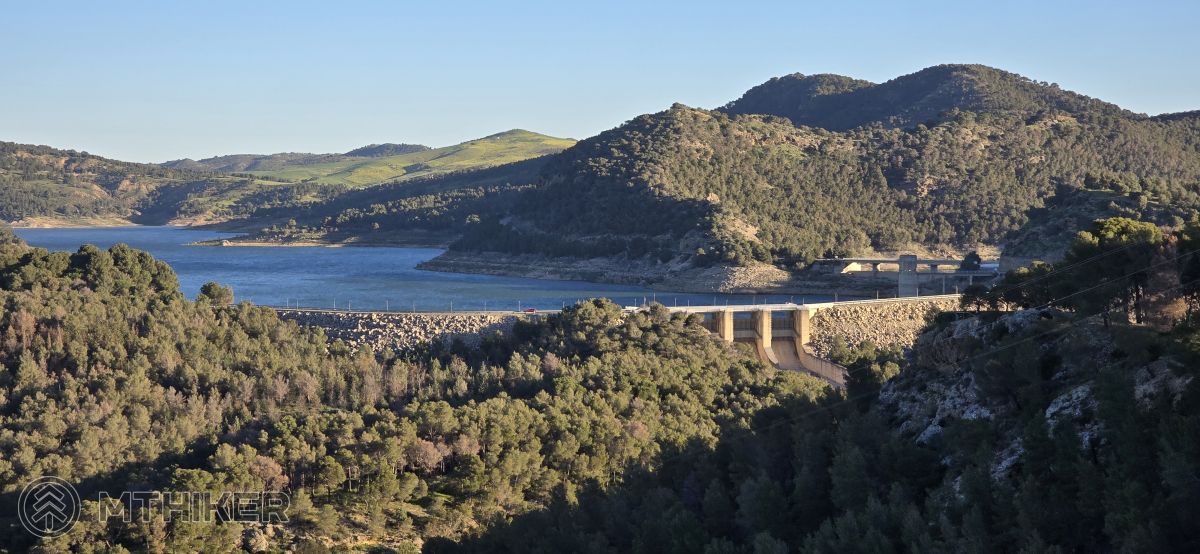 Priehrada Embalse del Guadalhorce Priehrada Embalse del Guadalhorce