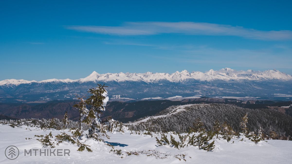 Výhľad z Veľkej Vápenice Nízke Tatry, hrebeň Nízkych Tatier, Veľká Vápenica, Andrejcová, útulňa Andrejcová